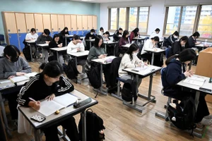 Học sinh sử dụng ChatGPT trong học tập.