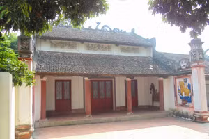 Nữ học sĩ Ngô Chi Lan vẫn được người dân nhớ tới và thờ phụng như một nhân thần. Ảnh: Họ Ngô Việt Nam.