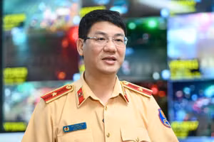 Thiếu tướng Đỗ Thanh Bình - Cục trưởng Cục CSGT (Bộ Công an) thông tin về ứng dụng AI tại trung tâm chỉ huy.