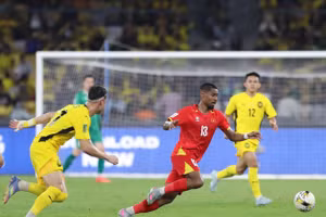 Đội tuyển Việt Nam cần thêm những cầu thủ Việt kiều như Quang Vinh. Ảnh: INT.