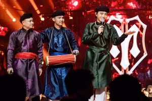 Tác phẩm 'Trống Cơm' do Cường Seven, Soobin Hoàng Sơn, và Tự Long trình diễn tại 'Anh trai vượt ngàn chông gai' đã gây ấn tượng mạnh cho khán giả. Ảnh: ATVNTG.