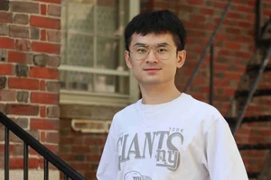 Nhà khoa học chip trẻ rời MIT trở về Đại học Bắc Kinh.