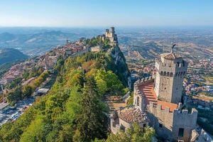 Tiểu quốc San Marino xinh đẹp.