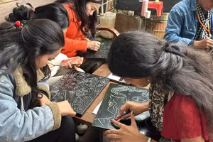 Workshop và Triển lãm Quốc tế về nghệ thuật sơn mài thu hút 33 nghệ sĩ đến từ Ấn Độ, Nepal, Bangladesh, Mông Cổ và Kazakhstan.