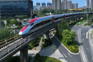 Trong quá trình xây dựng và vận hành, dự kiến sẽ áp dụng cơ chế đặc thù để có thêm hàng tỷ USD từ khai thác quỹ đất và thương mại.