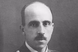 Bác sĩ Harold Gillies (1882 –1960).