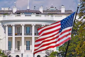 Chính sách nhập cư Mỹ 2025 siết chặt chưa từng có.