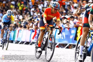 Luôn tiến lên phía trước