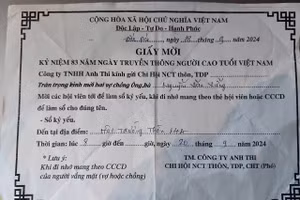 Công ty TNHH in ấn Anh Thi gửi giấy mời hội viên Hội Người cao tuổi đến làm sổ kỷ yếu.