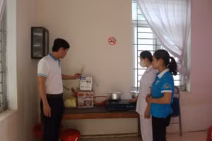 'Địa chỉ tin cậy' ế khách.