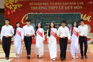 Chương trình ngoại khóa 'Xây dựng tình bạn đẹp' tại một trường THPT ở Đắk Lắk. Ảnh: DL