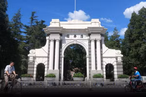 Đại học Thanh Hoa, Trung Quốc vươn lên vị trí 37 trong bảng xếp hạng toàn cầu.