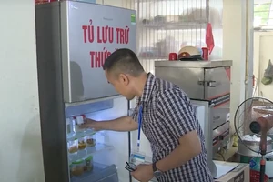 Cơ quan chức năng kiểm tra đột xuất các bếp ăn bệnh viện sau phản ánh của Báo GD&TĐ.