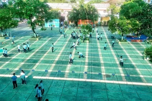 Rồi mai này, góc sân ấy sẽ trở thành những nhớ, những thương… Ảnh: Phạm Ngọc.