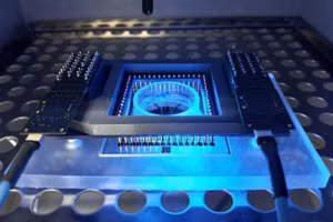 Thiết bị xử lý sinh học tế bào não.