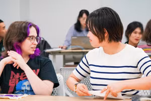 Các trường đại học Nhật Bản cần phát triển chương trình mới, thu hút sinh viên.