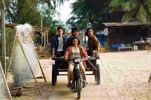 Phim 'Truy tìm long diên hương' có doanh thu trên 44,4 tỷ đồng chỉ trong 3 ngày cuối tuần.