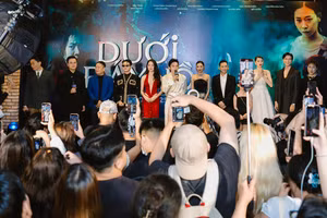 'Dưới đáy hồ' quy tụ dàn diễn viên có kinh nghiệm diễn xuất khá tốt.