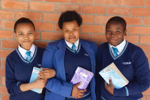 Giáo dục trẻ em gái giúp cải thiện kinh tế gia đình.