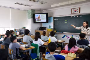 Một tiết học tại trường công lập Hàn Quốc.