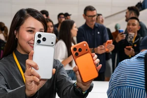 Dòng iPhone mới gây ấn tượng mạnh mẽ nhờ thiết kế ấn tượng. Ảnh: INT
