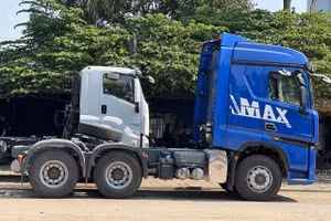 Ô tô đầu kéo là loại phương tiện được đề xuất bắt buộc phải lắp đặt thiết bị giám sát hành trình và thiết bị ghi nhận hình ảnh người lái xe. Ảnh minh họa: ITN