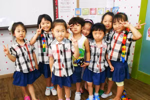 Chính phủ Hàn Quốc hạn chế học tiếng Anh từ tuổi mẫu giáo.