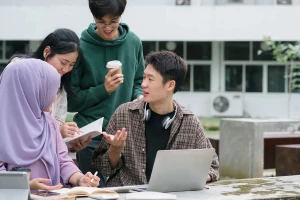 Sinh viên quốc tế không thể tái nhập cảnh nếu rời Mỹ.