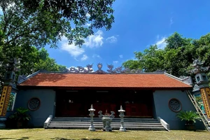 Đền Xà - nơi thờ thánh Tam Giang.