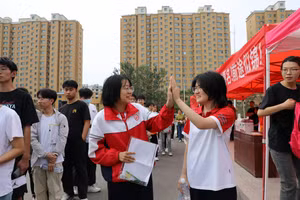 Thí sinh tham gia kỳ thi tuyển sinh đại học Trung Quốc năm 2024.