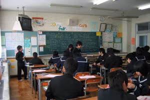 Chuyên gia lo lắng việc lắp camera trong lớp học ảnh hưởng quyền riêng tư của học sinh.