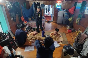 Cơ quan chức năng làm việc với những người liên quan.
