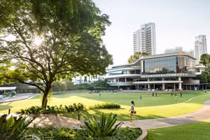 Đại học Quốc gia Singapore đón số lượng khách tham quan Trung Quốc cao kỷ lục.