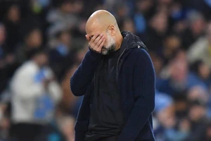 Pep Guardiola đang cùng Man City sa sút không phanh. Ảnh: ITN.