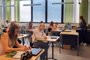 Một tiết học không thiết bị điện tử tại thị trấn Riihimaki, Phần Lan.