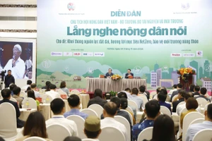 Diễn đàn 'Lắng nghe nông dân nói' nhằm khơi thông nguồn lực đất đai, bảo vệ môi trường nông nghiệp nông thôn.