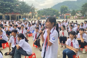 Học sinh tự tin bày tỏ quan điểm. Ảnh: ITN