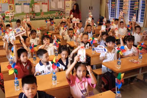 Thống nhất định hướng giáo dục giữa gia đình và nhà trường có ý nghĩa quyết định trong việc nuôi dưỡng khát vọng cho học sinh. Ảnh: Đinh Chiến