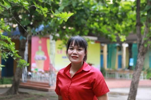 Cô Nguyễn Thị Mai đã dũng cảm cứu người được cộng đồng tôn vinh. Ảnh: Đình Tuệ