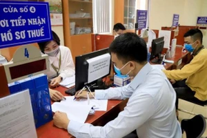Theo chuyên gia, việc nộp thuế khoán dễ dàng dẫn đến tình trạng thất thu thuế.
