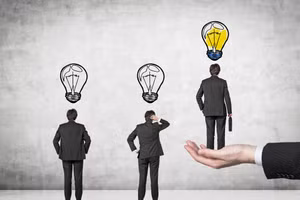 Đội ngũ nhân viên giỏi, cống hiến hết mình góp phần quan trọng tạo nên sự thành công của doanh nghiệp. Ảnh minh họa: INT