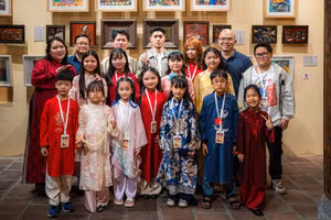 Nhóm các tác giả tham gia dự án.