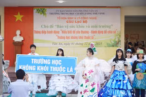 Trường THCS Lương Thế Vinh (TP Cần Thơ) đẩy mạnh các hoạt động giáo dục về bảo vệ sức khỏe, nhấn mạnh thông điệp 'Trường học không khói thuốc'. Ảnh: Yến Phương