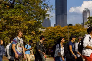 Nhiều du học sinh bất an khi ngày nhậm chức của Tổng thống Trump đến gần.