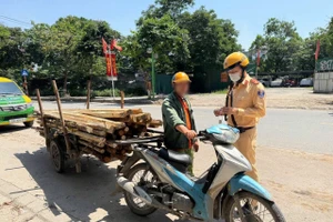 CSGT tập trung xử lý vi phạm về ATGT.