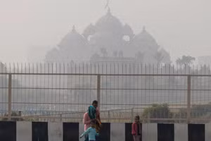 Ấn Độ lắp máy lọc không khí trong lớp học.