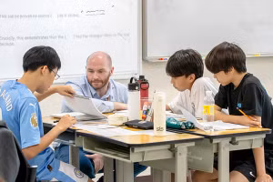 Chi tiêu học thêm bùng nổ ở bậc tiểu học Hàn Quốc.