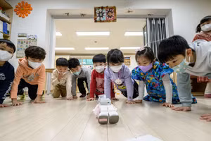 Trẻ 5 tuổi tại Hàn Quốc được trợ cấp học phí.