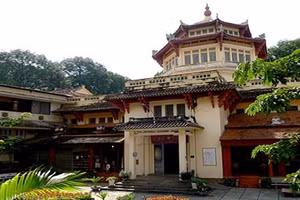 Toà nhà Bảo tàng Lịch sử TPHCM cổ kính, có kiến trúc độc đáo. Ảnh: BTLSTPHCM