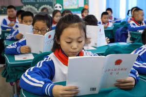 Trung Quốc đặt mục tiêu cải thiện sức khỏe thể chất và tinh thần cho học sinh.